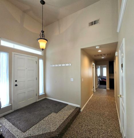 2230 E Ryan Avenue, Fresno, CA 93720