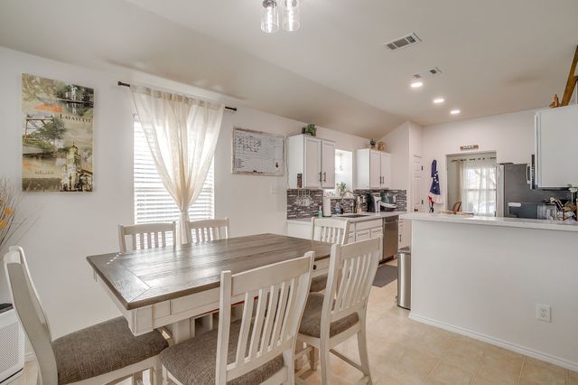 1911 Castaway Drive, Dallas, TX 75051