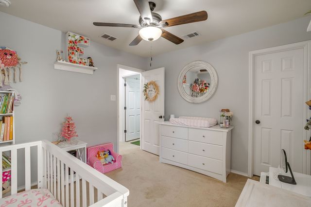 1911 Castaway Drive, Dallas, TX 75051