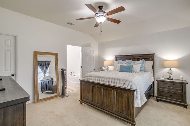 1911 Castaway Drive, Dallas, TX 75051