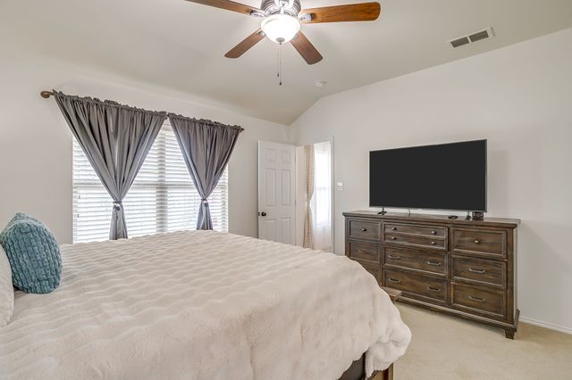 1911 Castaway Drive, Dallas, TX 75051