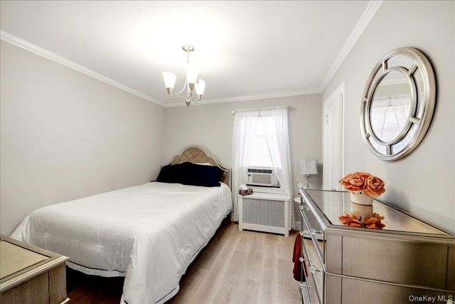 2042 Bogart Avenue, Bronx, NY 10462