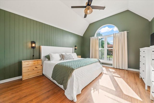 240 LAKEWOOD DR, Oakland, TN 38060