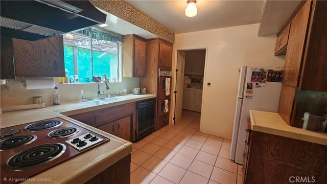 23218 8th, Newhall, CA 91321