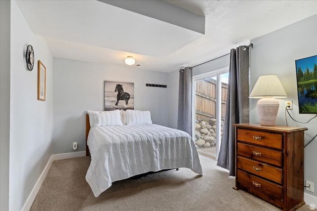 8931 S QUAIL HOLLOW DR, Sandy, UT 84093