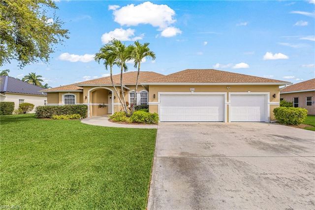 2031 Teagarden LN, Naples, FL 34110