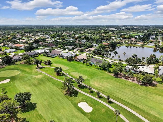 2031 Teagarden LN, Naples, FL 34110