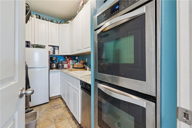 2186 Haflinger Dr, North Huntingdon, PA 15642