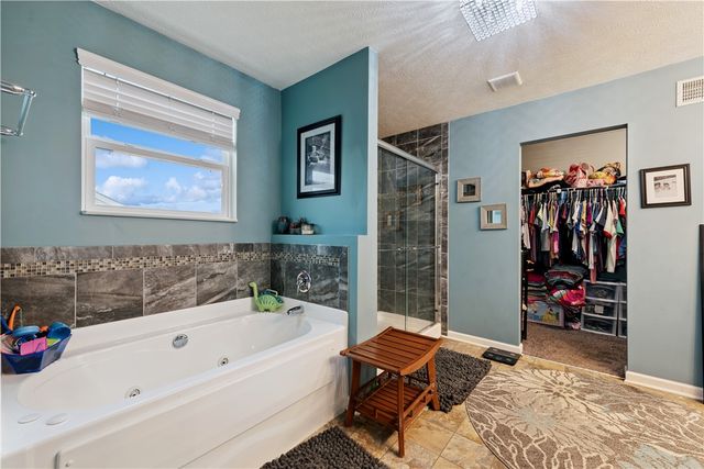 2186 Haflinger Dr, North Huntingdon, PA 15642