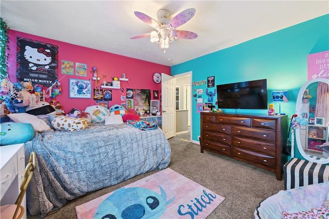 2186 Haflinger Dr, North Huntingdon, PA 15642