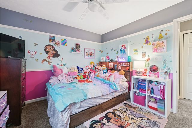 2186 Haflinger Dr, North Huntingdon, PA 15642