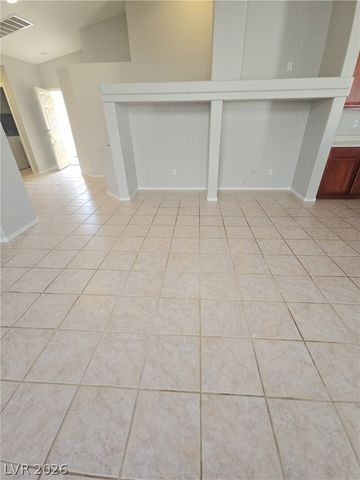 626 Regal Robin Way, North Las Vegas, NV 89084