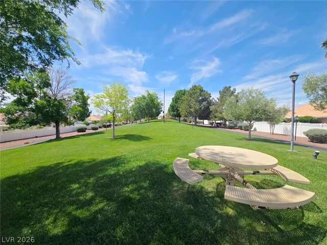 626 Regal Robin Way, North Las Vegas, NV 89084