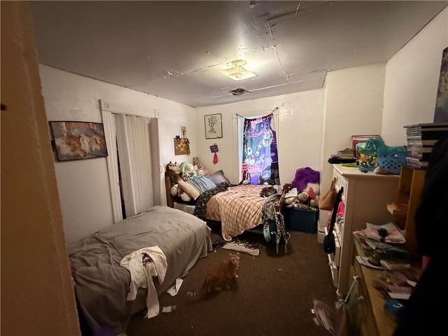 327 & 329 Howard St, City Of But Ne, PA 16001