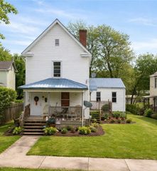 327 & 329 Howard St, City Of But Ne, PA 16001