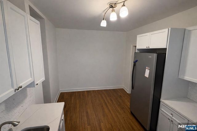 325 79th Street 23, North Bergen, NJ 07047