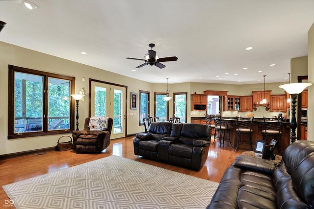 3215 Kestrel Court, Martinsville, IN 46151