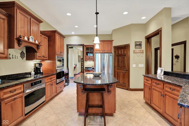 3215 Kestrel Court, Martinsville, IN 46151