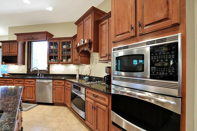 3215 Kestrel Court, Martinsville, IN 46151