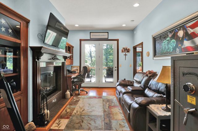 3215 Kestrel Court, Martinsville, IN 46151