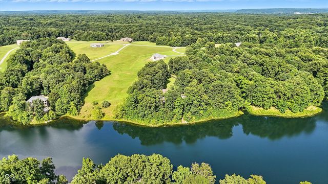 3215 Kestrel Court, Martinsville, IN 46151