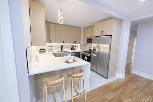 10839 Union Turnpike, Forest Hills, NY 11375