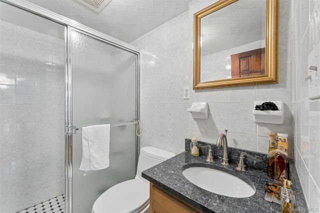 85-71 67th Avenue, Rego Park, NY 11374