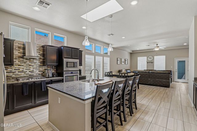 1476 KIMSHA Drive, El Paso, TX 79928