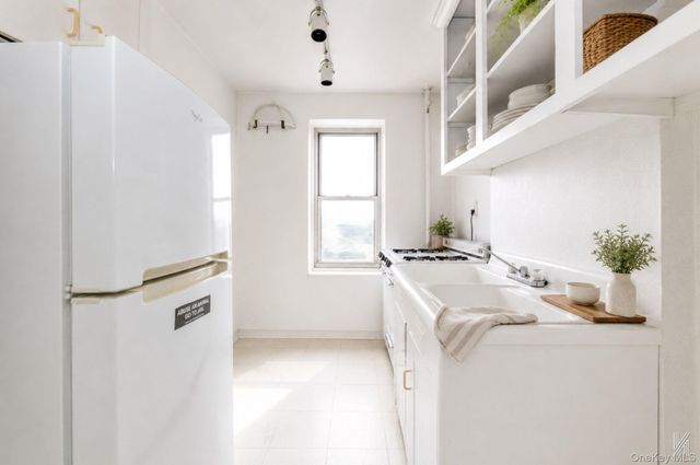 34-41 85th Street 6L, Jackson Heights, NY 11372