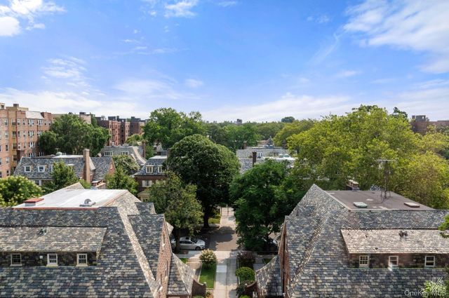 34-41 85th Street 6L, Jackson Heights, NY 11372