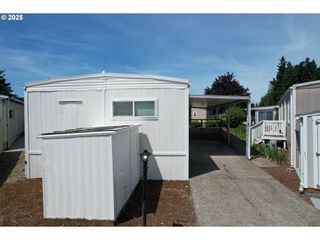 11402 Sw ROYAL VILLA Dr, Portland, OR 97224