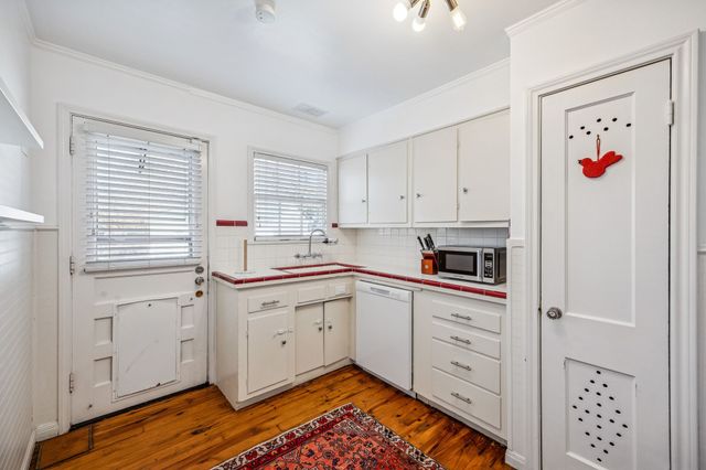 3704 Wildwood Road, Fort Worth, TX 76107