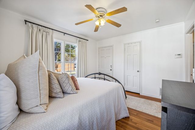 3704 Wildwood Road, Fort Worth, TX 76107