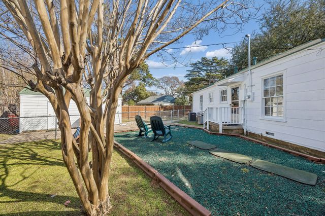 3704 Wildwood Road, Fort Worth, TX 76107