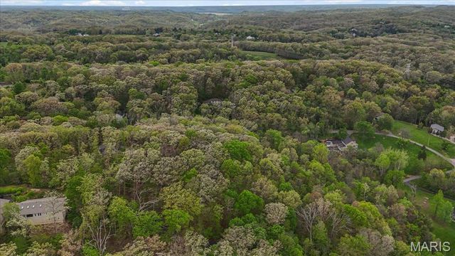 2741 Questover Canyon Drive, Wildwood, MO 63038