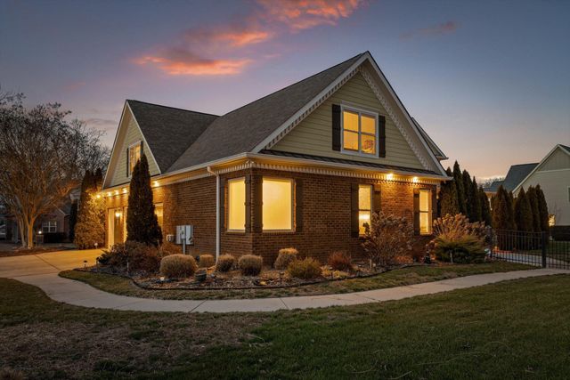 8109 Propeller Drive, Ooltewah, TN 37363