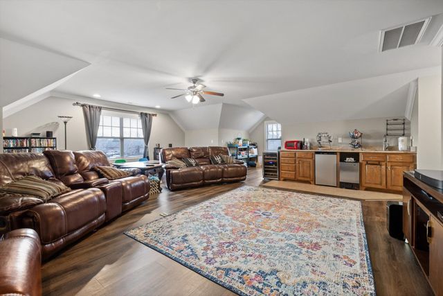 8109 Propeller Drive, Ooltewah, TN 37363