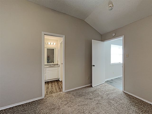 3404 Vine Ridge, Bedford, TX 76021