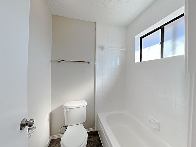 3404 Vine Ridge, Bedford, TX 76021