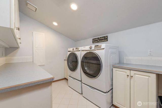 3250 E State Route 302, Belfair, WA 98528