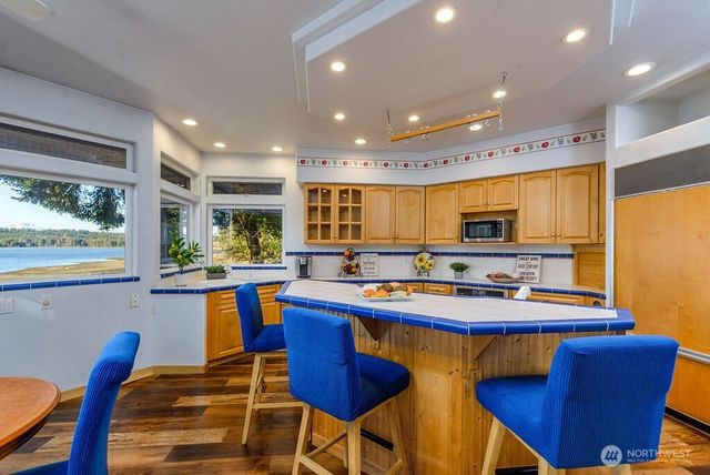 3250 E State Route 302, Belfair, WA 98528