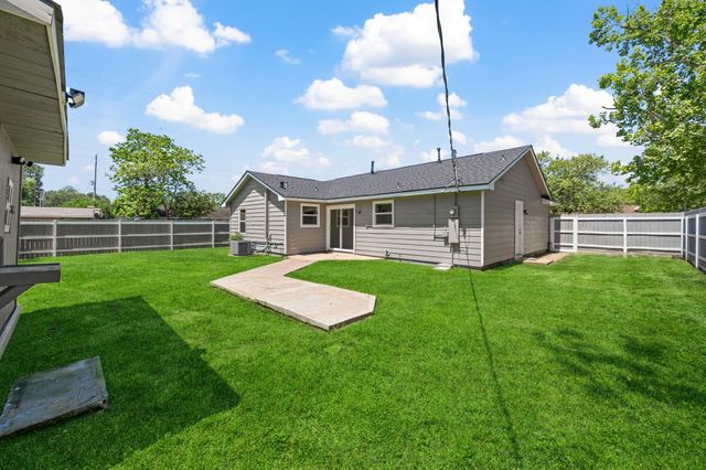 14902 Elmtex Drive, Humble, TX 77396