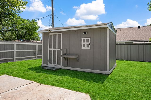 14902 Elmtex Drive, Humble, TX 77396