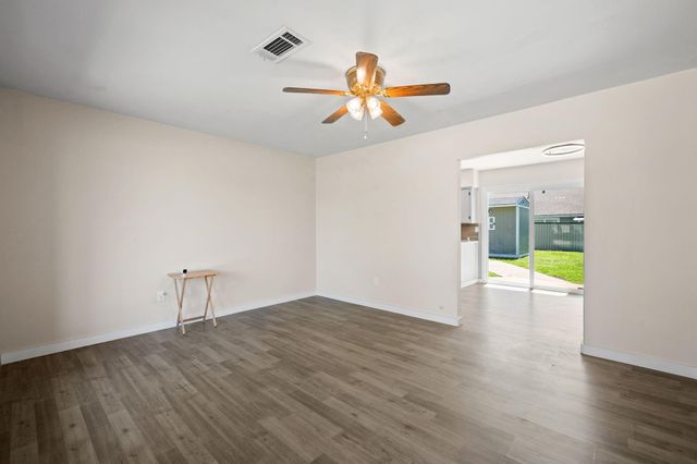 14902 Elmtex Drive, Humble, TX 77396