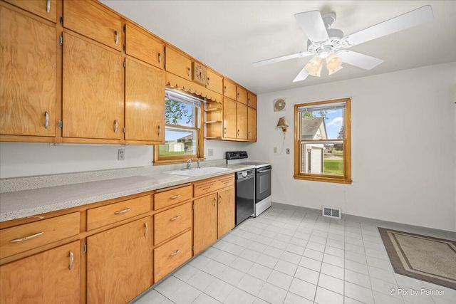 11611 152nd AVENUE, Kenosha, WI 53142