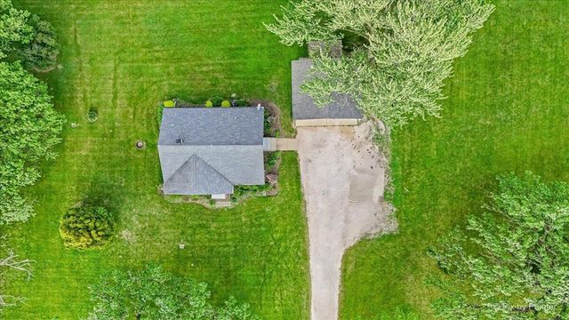 11611 152nd AVENUE, Kenosha, WI 53142