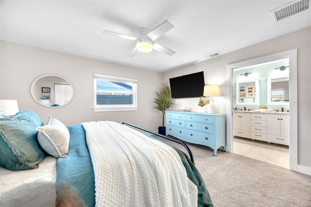 1015 SPINDLE PALM WAY, Apollo Beach, FL 33572