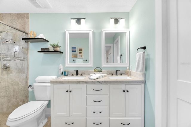 1015 SPINDLE PALM WAY, Apollo Beach, FL 33572