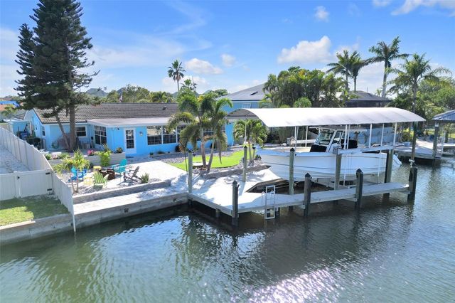 1015 SPINDLE PALM WAY, Apollo Beach, FL 33572