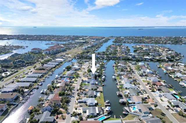 1015 SPINDLE PALM WAY, Apollo Beach, FL 33572